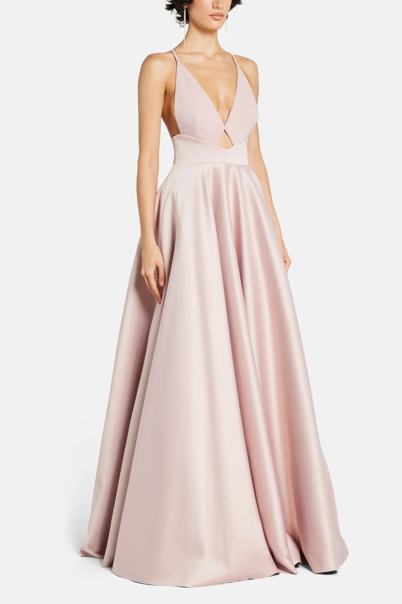 Avallon Maxi Dress - ALBOUSHIYA - district 5 - dubai - riyadh - abaya - dresses - designers - evening wear - luxury - elegance - craftsmanship - gowns - cocktail dresses - collections - georges