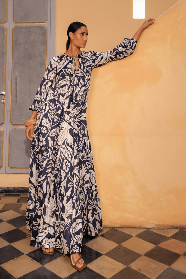 Alia Maxi Dress - ALBOUSHIYA - district 5 - dubai - riyadh - abaya - dresses - designers - evening wear - luxury - elegance - craftsmanship - gowns - cocktail dresses - collections - georges
