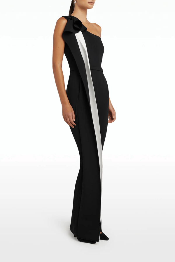 Anaren Jumpsuit - ALBOUSHIYA - district 5 - dubai - riyadh - abaya - dresses - designers - evening wear - luxury - elegance - craftsmanship - gowns - cocktail dresses - collections - georges
