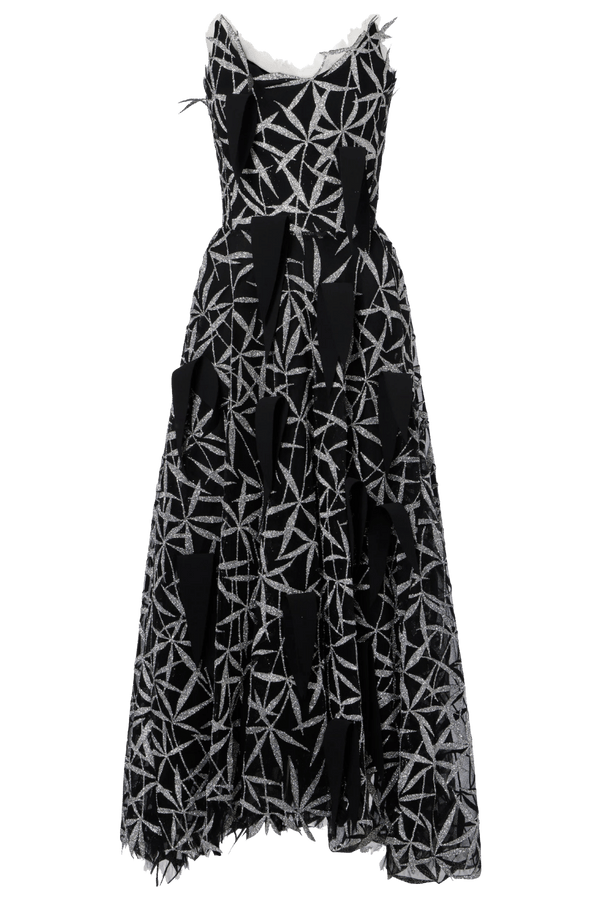 Axis Gown - ALBOUSHIYA - district 5 - dubai - riyadh - abaya - dresses - designers - evening wear - luxury - elegance - craftsmanship - gowns - cocktail dresses - collections - georges