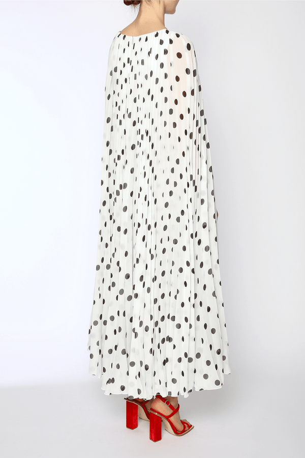 Beryl Dress - ALBOUSHIYA - district 5 - dubai - riyadh - abaya - dresses - designers - evening wear - luxury - elegance - craftsmanship - gowns - cocktail dresses - collections - georges