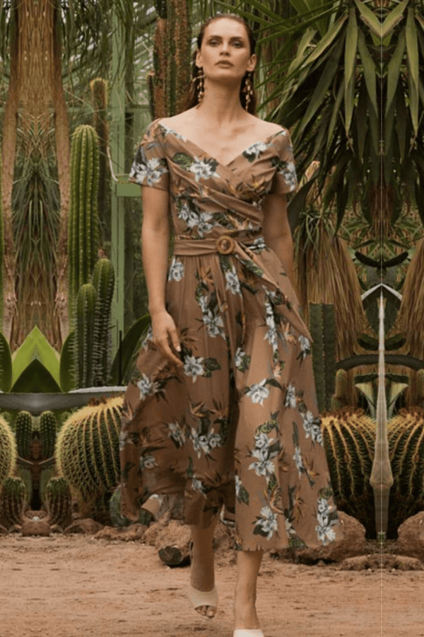 Dalila Belted Cotton Midi Dress - ALBOUSHIYA - district 5 - dubai - riyadh - abaya - dresses - designers - evening wear - luxury - elegance - craftsmanship - gowns - cocktail dresses - collections - georges