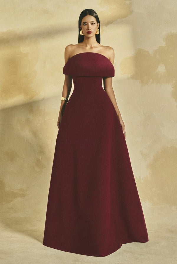 Eclipse Off - Shoulder Gown - ALBOUSHIYA - district 5 - dubai - riyadh - abaya - dresses - designers - evening wear - luxury - elegance - craftsmanship - gowns - cocktail dresses - collections - georges