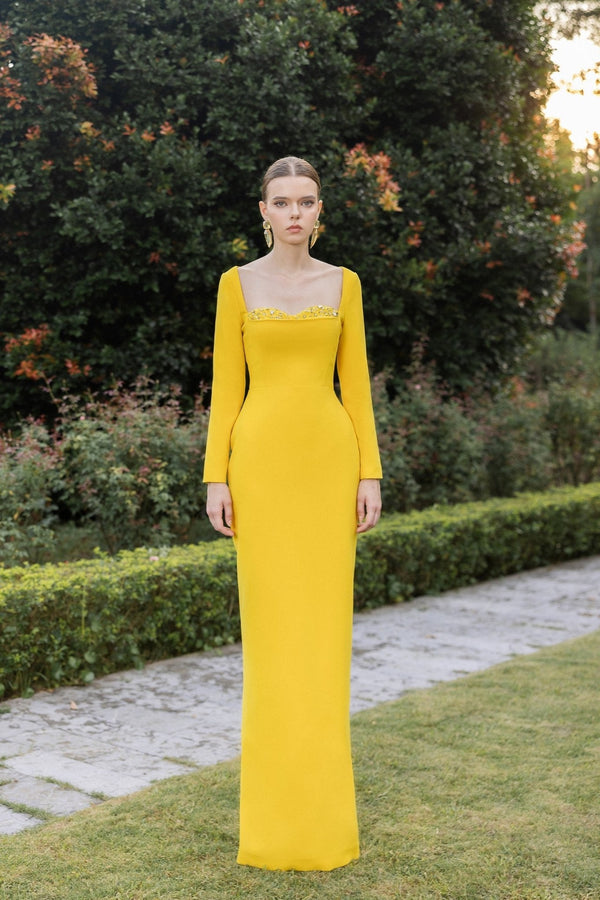 Elise Crepe Dress - ALBOUSHIYA - district 5 - dubai - riyadh - abaya - dresses - designers - evening wear - luxury - elegance - craftsmanship - gowns - cocktail dresses - collections - georges