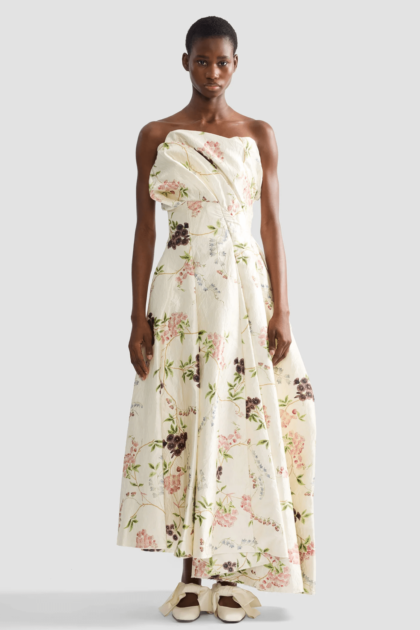 Floral Print Textured Satin Cloud Midi Dress - ALBOUSHIYA - district 5 - dubai - riyadh - abaya - dresses - designers - evening wear - luxury - elegance - craftsmanship - gowns - cocktail dresses - collections - georges