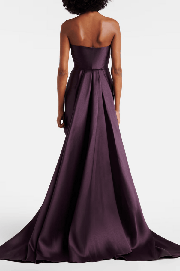 Imani Maxi Dress - ALBOUSHIYA - district 5 - dubai - riyadh - abaya - dresses - designers - evening wear - luxury - elegance - craftsmanship - gowns - cocktail dresses - collections - georges
