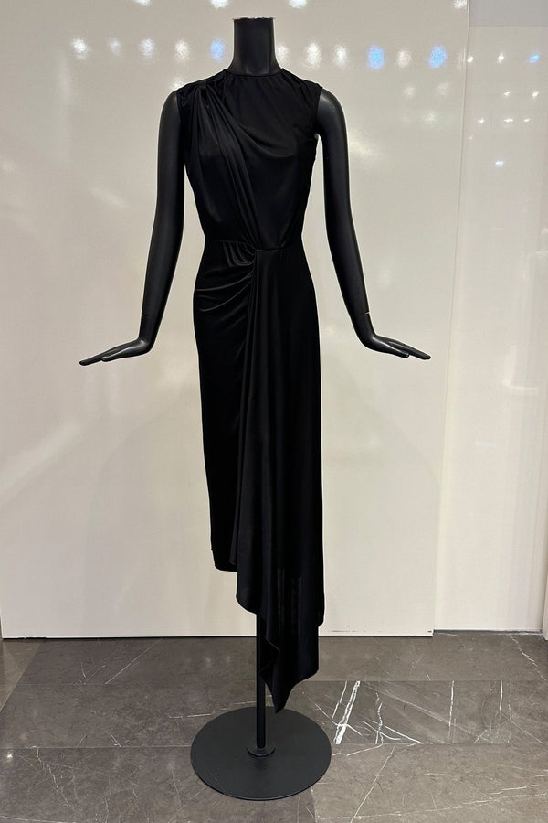 Liva midi dress - ALBOUSHIYA - district 5 - dubai - riyadh - abaya - dresses - designers - evening wear - luxury - elegance - craftsmanship - gowns - cocktail dresses - collections - georges