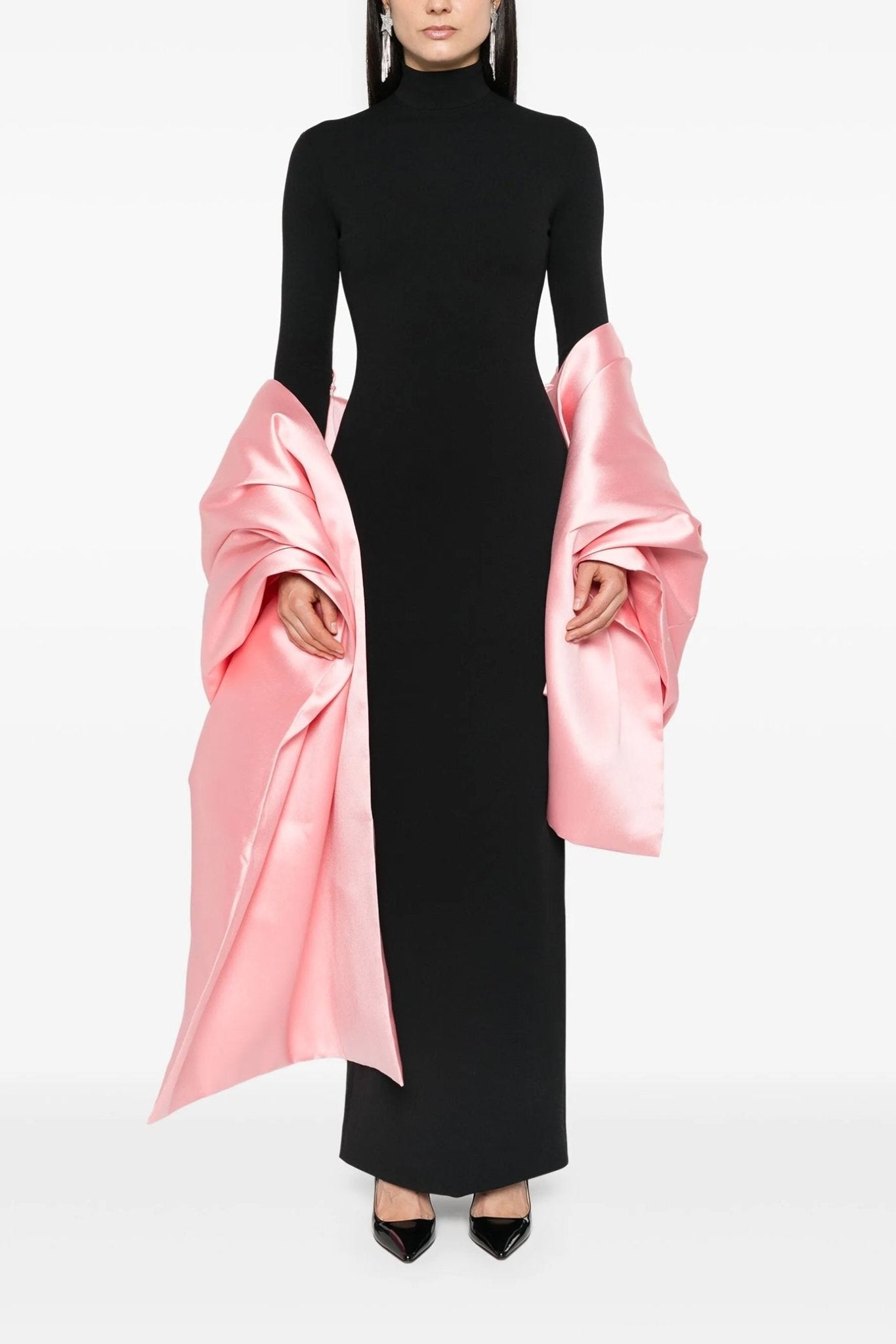 Lyana Maxi Dress - ALBOUSHIYA - district 5 - dubai - riyadh - abaya - dresses - designers - evening wear - luxury - elegance - craftsmanship - gowns - cocktail dresses - collections - georges