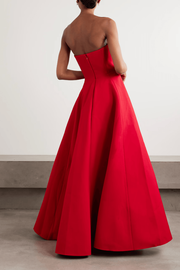 Mathilde Maxi Dress - ALBOUSHIYA - district 5 - dubai - riyadh - abaya - dresses - designers - evening wear - luxury - elegance - craftsmanship - gowns - cocktail dresses - collections - georges