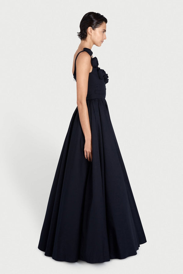Maxi Popeline Dress with Roses - ALBOUSHIYA - district 5 - dubai - riyadh - abaya - dresses - designers - evening wear - luxury - elegance - craftsmanship - gowns - cocktail dresses - collections - georges