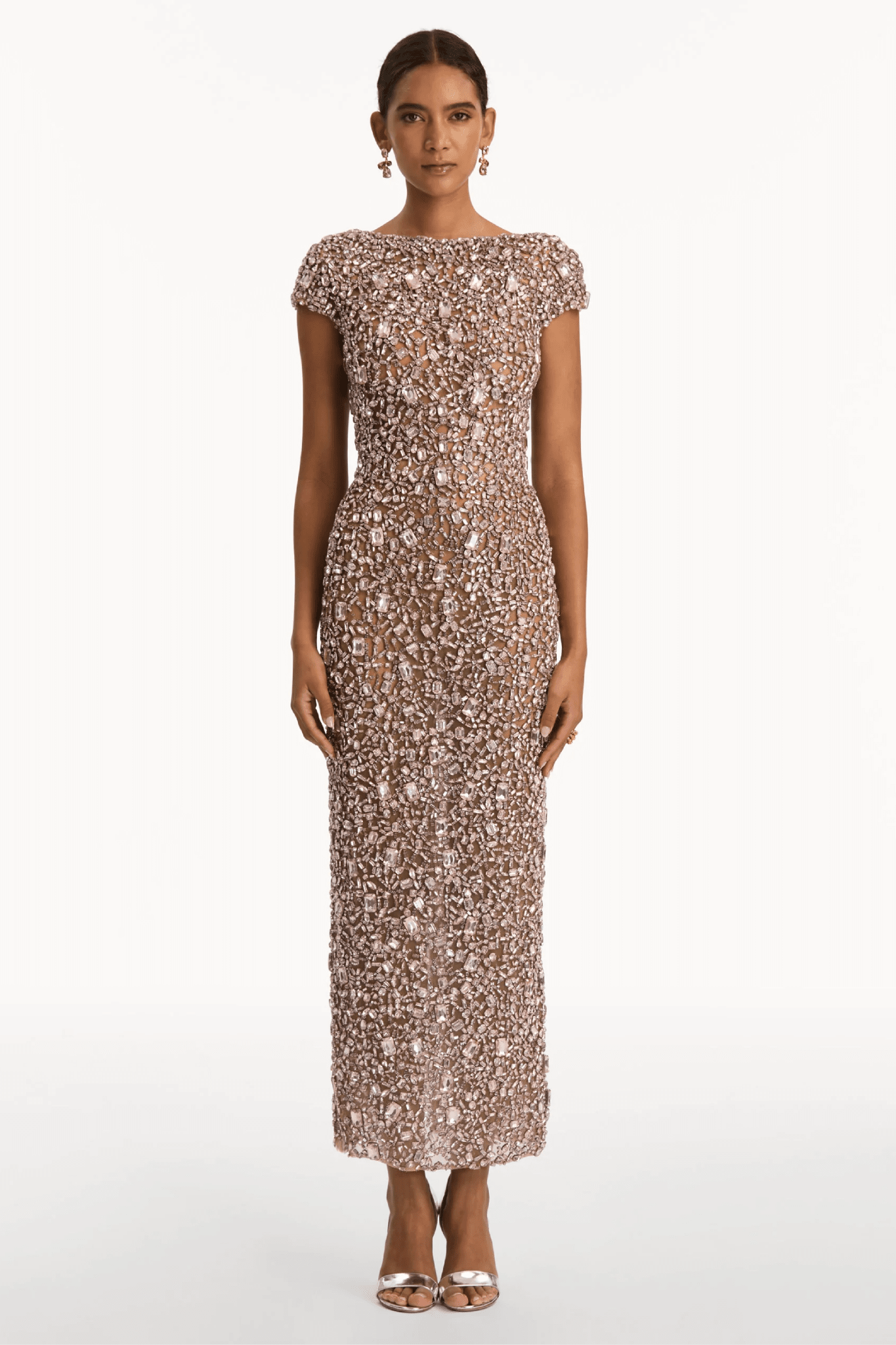 Mosaic Crystal Embroidered Gown - ALBOUSHIYA - district 5 - dubai - riyadh - abaya - dresses - designers - evening wear - luxury - elegance - craftsmanship - gowns - cocktail dresses - collections - georges
