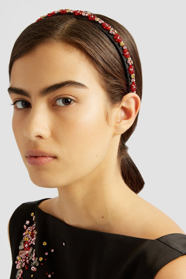 Narrow Headband - ALBOUSHIYA - district 5 - dubai - riyadh - abaya - dresses - designers - evening wear - luxury - elegance - craftsmanship - gowns - cocktail dresses - collections - georges