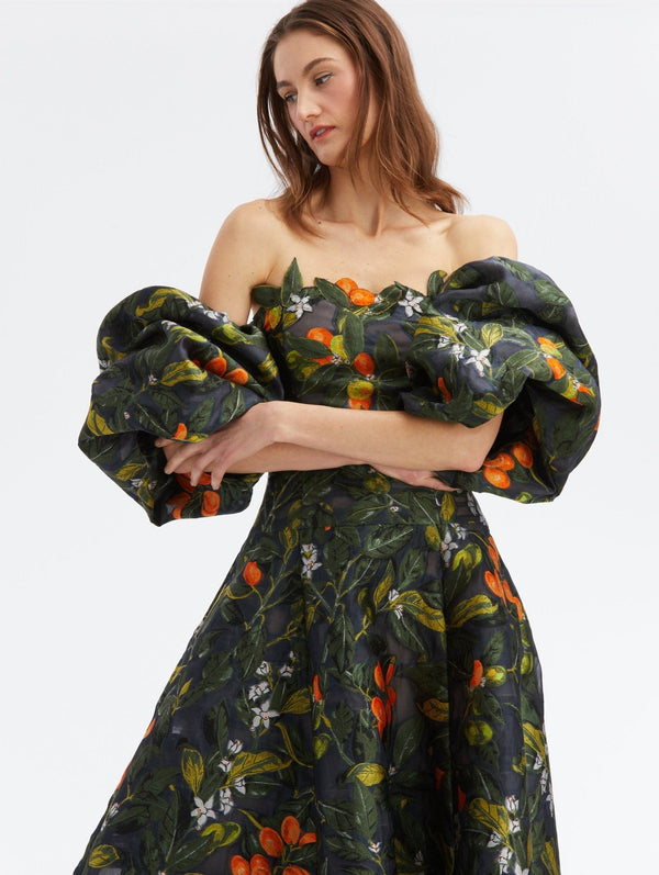 Off Shoulder Puff Gown - ALBOUSHIYA - district 5 - dubai - riyadh - abaya - dresses - designers - evening wear - luxury - elegance - craftsmanship - gowns - cocktail dresses - collections - georges