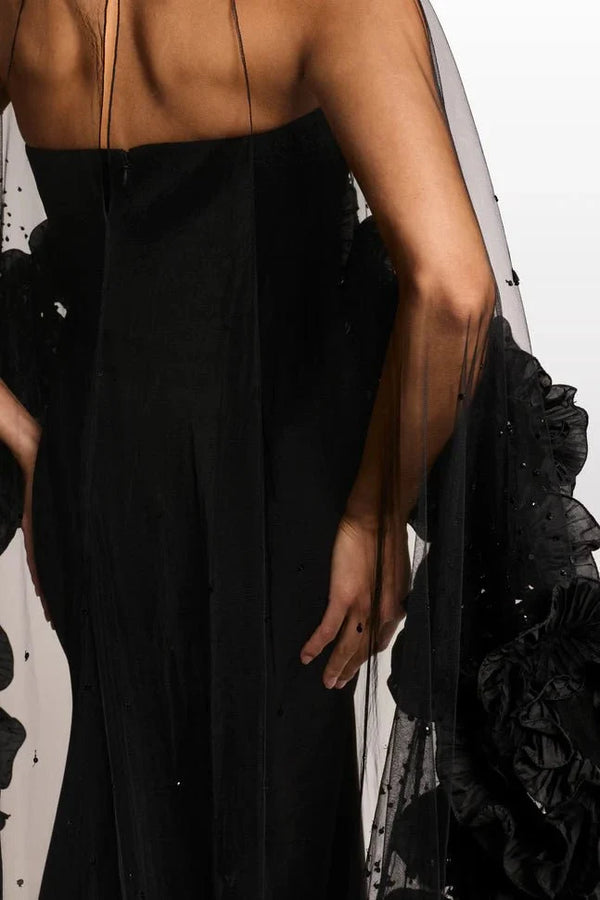 Petal Bloom Cape & Lust Dress - ALBOUSHIYA - district 5 - dubai - riyadh - abaya - dresses - designers - evening wear - luxury - elegance - craftsmanship - gowns - cocktail dresses - collections - georges