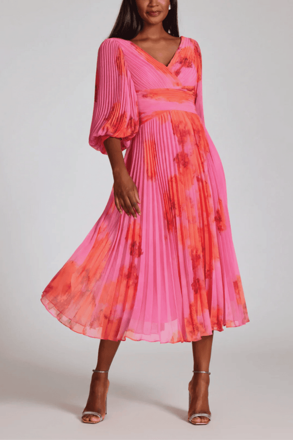 Printed Chiffon Pleated Full Sleeve Dress - ALBOUSHIYA - district 5 - dubai - riyadh - abaya - dresses - designers - evening wear - luxury - elegance - craftsmanship - gowns - cocktail dresses - collections - georges