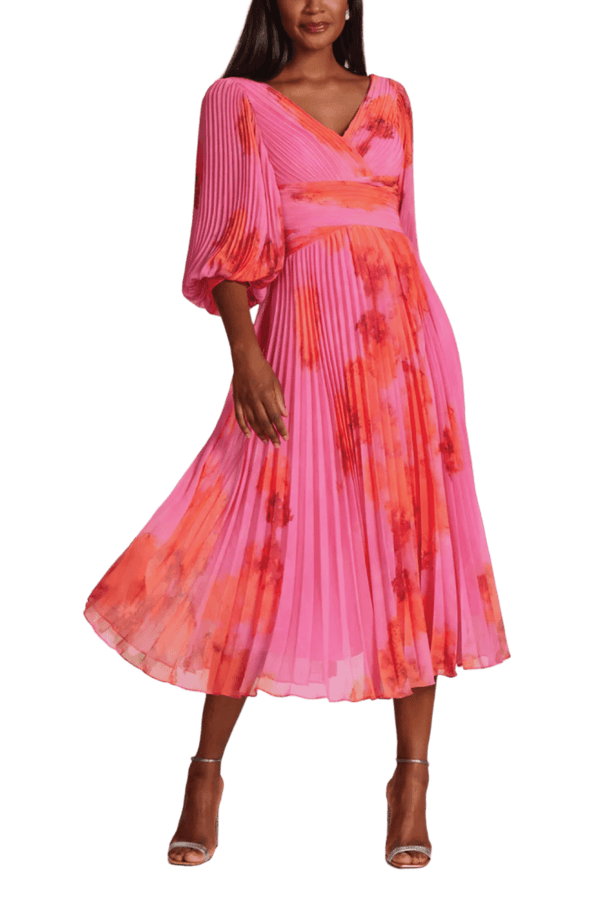 Printed Chiffon Pleated Full Sleeve Dress - ALBOUSHIYA - district 5 - dubai - riyadh - abaya - dresses - designers - evening wear - luxury - elegance - craftsmanship - gowns - cocktail dresses - collections - georges
