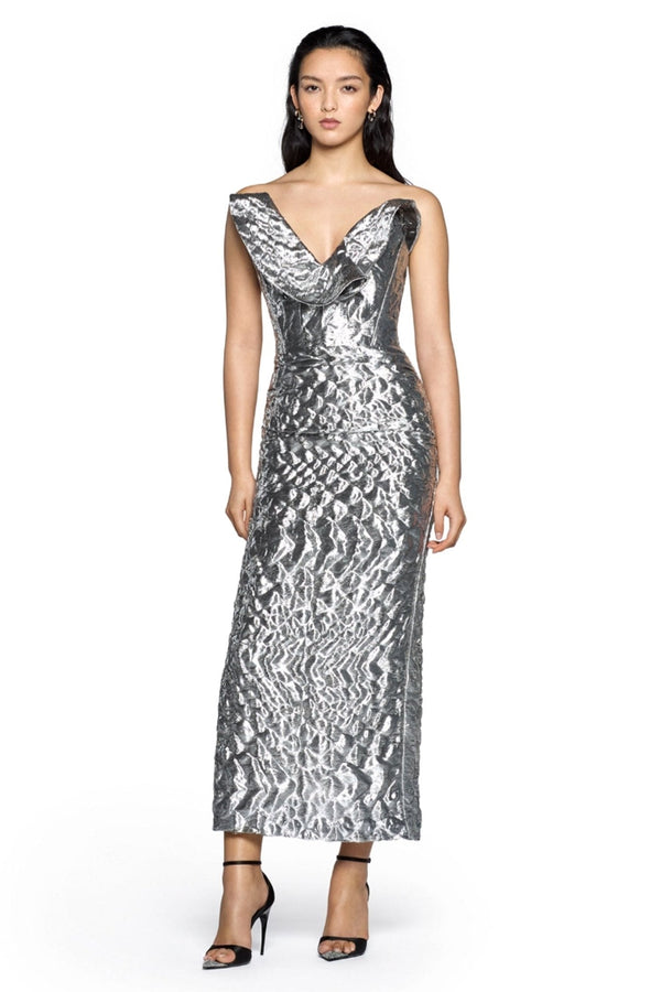 Requiem Dress - ALBOUSHIYA - district 5 - dubai - riyadh - abaya - dresses - designers - evening wear - luxury - elegance - craftsmanship - gowns - cocktail dresses - collections - georges