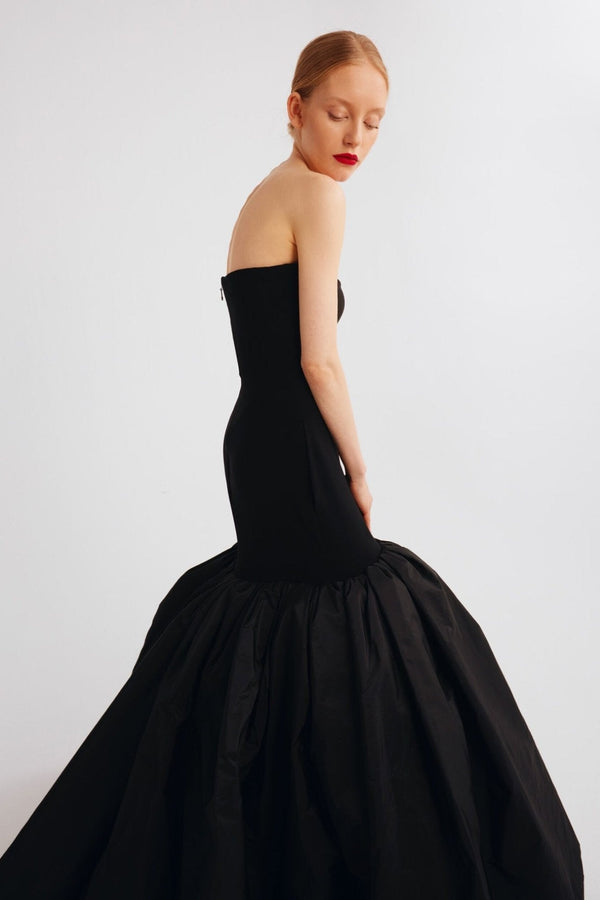 Strapless Mermaid Dress with Dramatic Pleats - ALBOUSHIYA - district 5 - dubai - riyadh - abaya - dresses - designers - evening wear - luxury - elegance - craftsmanship - gowns - cocktail dresses - collections - georges