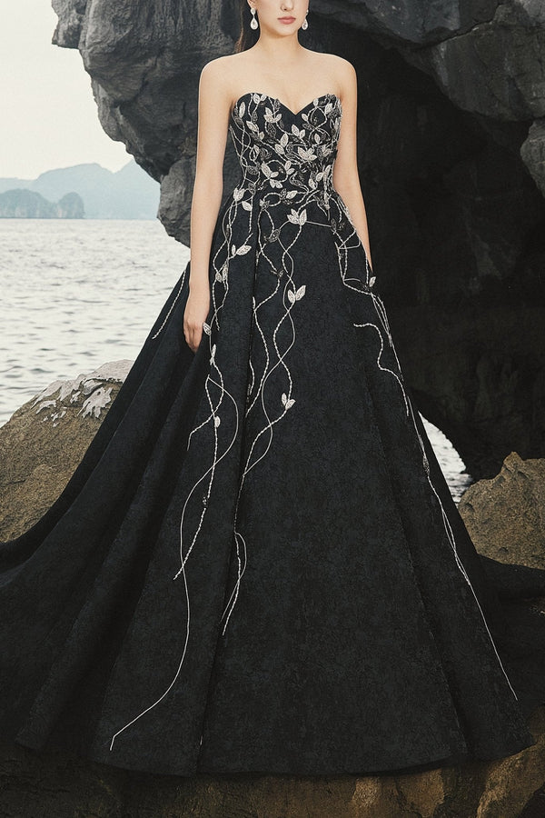 Strapless Sweetheart A Line Ball Gown - ALBOUSHIYA - district 5 - dubai - riyadh - abaya - dresses - designers - evening wear - luxury - elegance - craftsmanship - gowns - cocktail dresses - collections - georges
