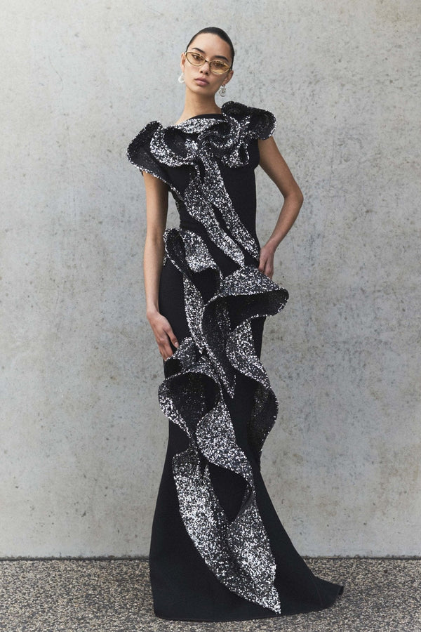 Tantalise Wave Gown - ALBOUSHIYA - district 5 - dubai - riyadh - abaya - dresses - designers - evening wear - luxury - elegance - craftsmanship - gowns - cocktail dresses - collections - georges