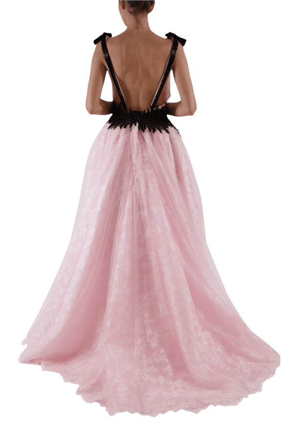 V - Neck Lace & Tulle Ball Gown - ALBOUSHIYA - district 5 - dubai - riyadh - abaya - dresses - designers - evening wear - luxury - elegance - craftsmanship - gowns - cocktail dresses - collections - georges