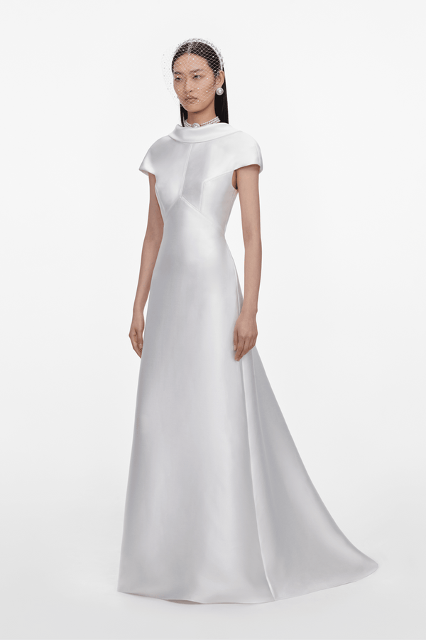 White Taffeta Collared Maxi Dress - ALBOUSHIYA - district 5 - dubai - riyadh - abaya - dresses - designers - evening wear - luxury - elegance - craftsmanship - gowns - cocktail dresses - collections - georges