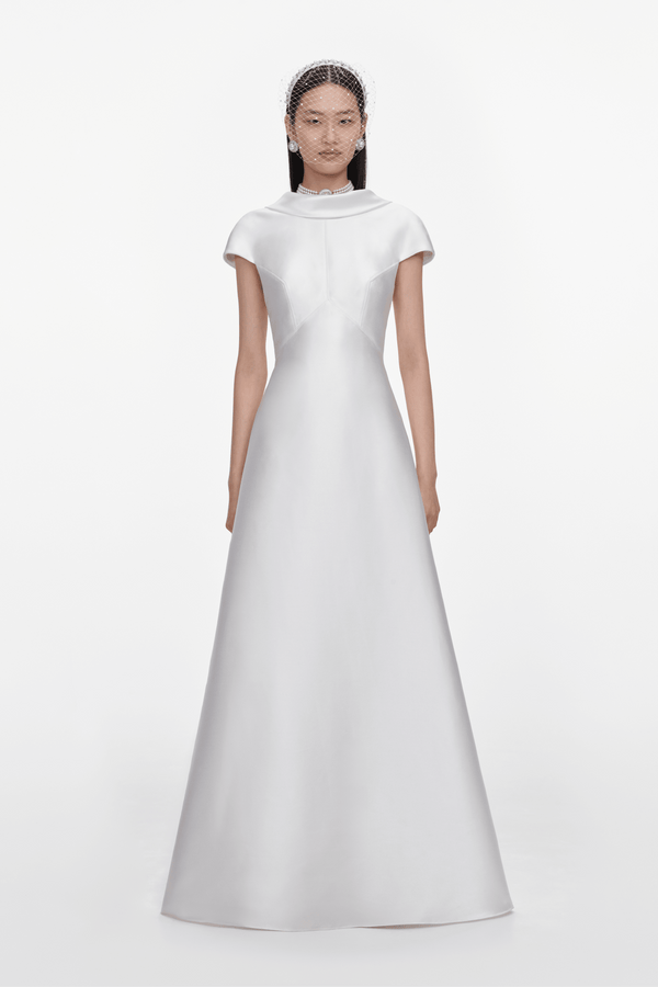 White Taffeta Collared Maxi Dress - ALBOUSHIYA - district 5 - dubai - riyadh - abaya - dresses - designers - evening wear - luxury - elegance - craftsmanship - gowns - cocktail dresses - collections - georges