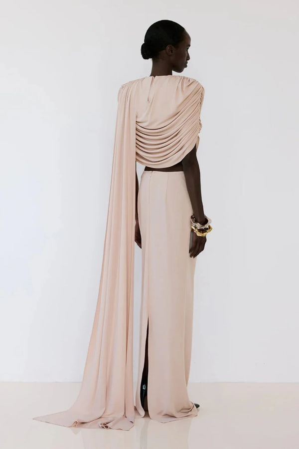 Zada Set in Al Hambra - ALBOUSHIYA - district 5 - dubai - riyadh - abaya - dresses - designers - evening wear - luxury - elegance - craftsmanship - gowns - cocktail dresses - collections - georges
